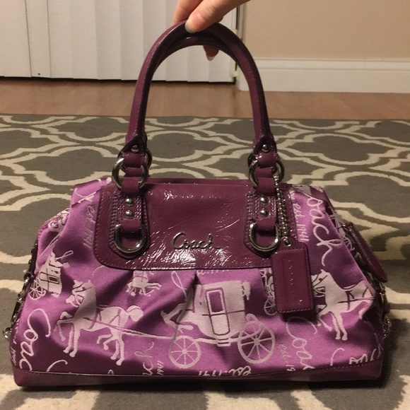 coach horse and carriage satchel
